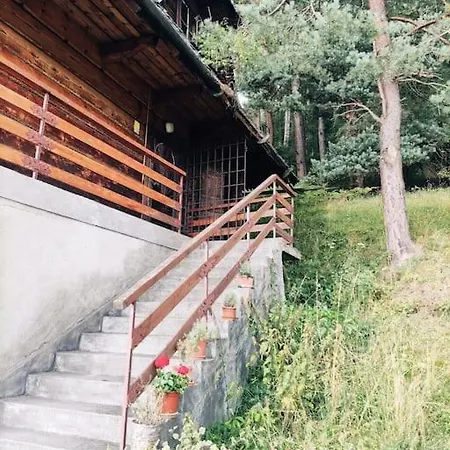 Stanleyowka Klimatyczny W Gorcach Ustrzyk
